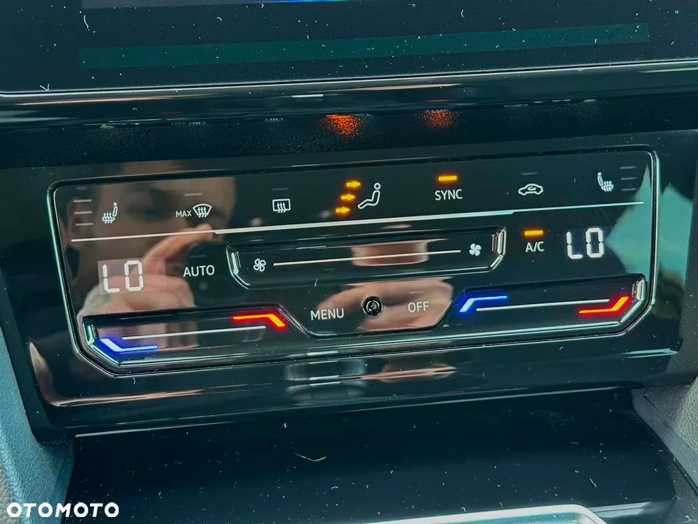 Volkswagen Arteon 2.0 TSI Elegance DSG - 24