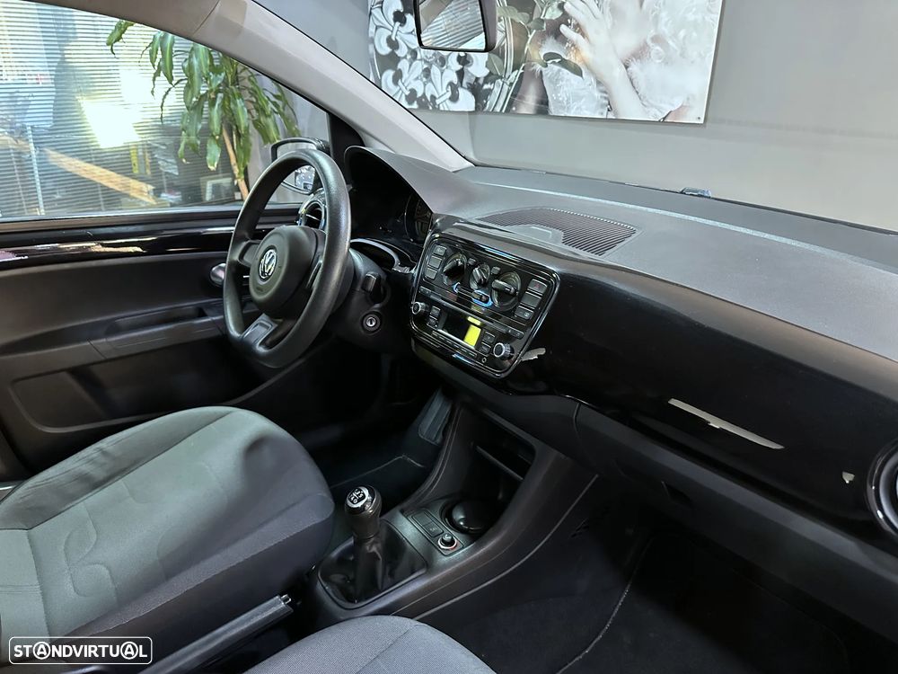 VW Up! 1.0 BlueMotion Move - 17