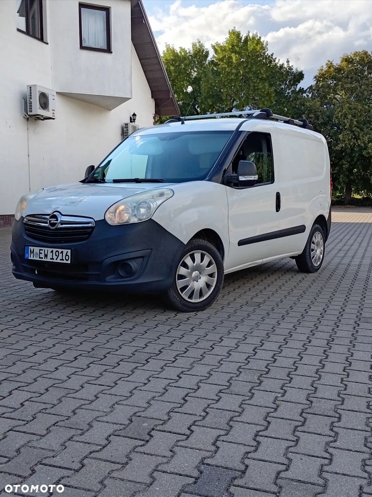 Opel Combo - 8