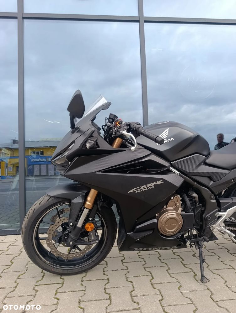 Honda CBR - 11