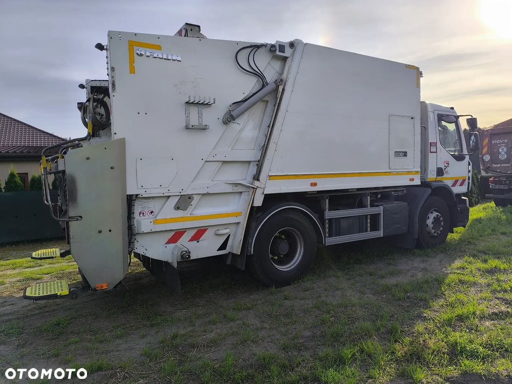 Renault D WIDE C - 22