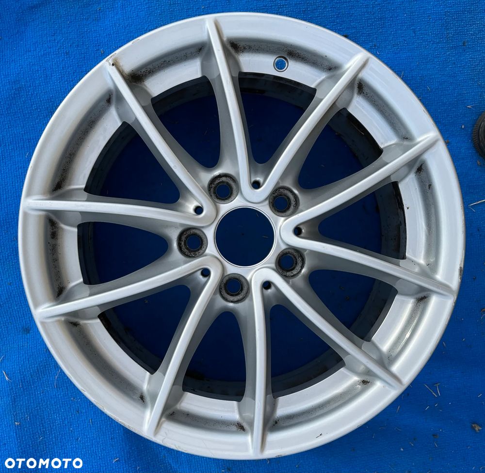Felgi Aluminiowe Komplet 7,5Jx17 ET32 5x120 BMW Nr Kat. A26 - 5