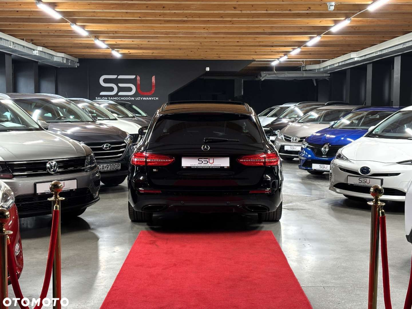 Mercedes-Benz Klasa E 220 d T 9G-TRONIC AMG Line - 7