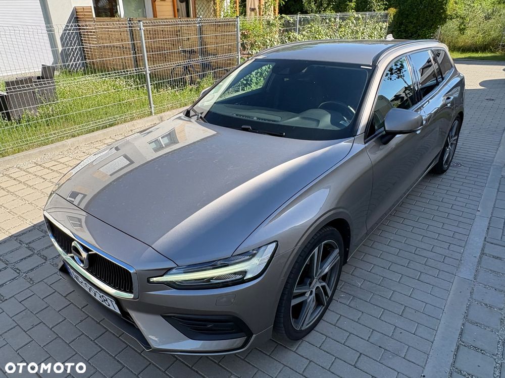 Volvo V60 D4 AWD Momentum Pro - 3