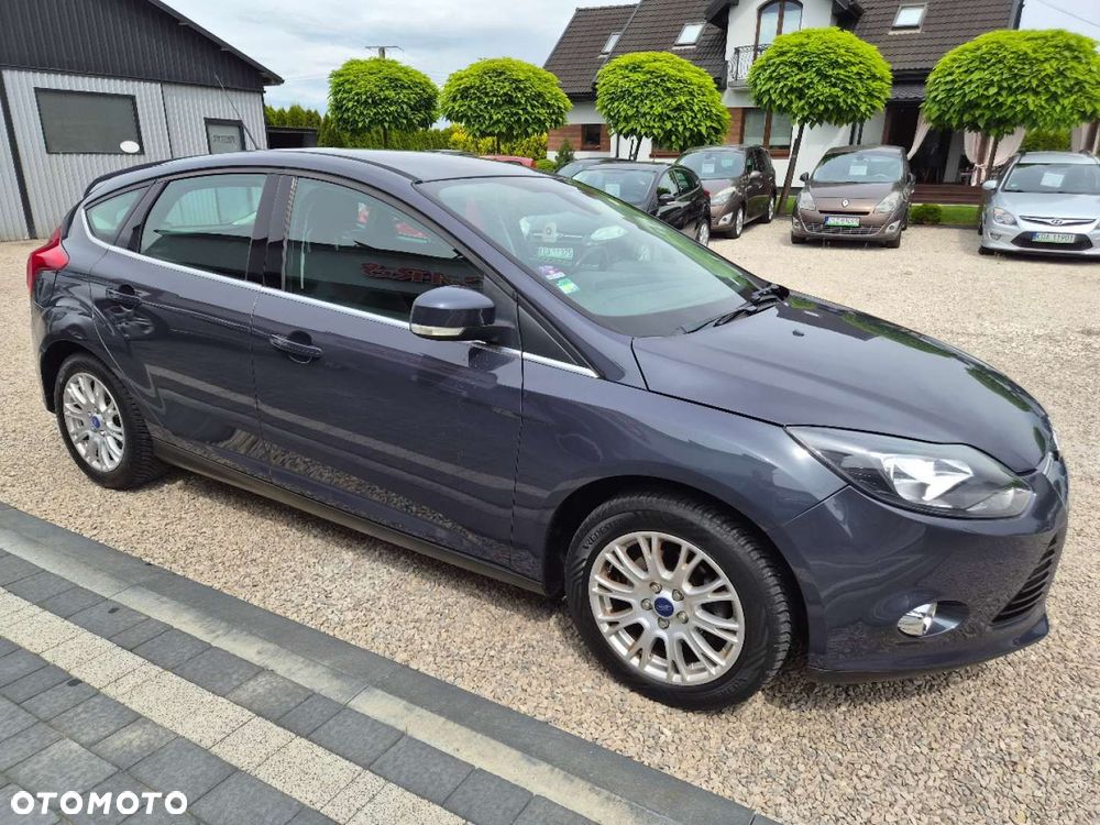 Ford Focus - 11