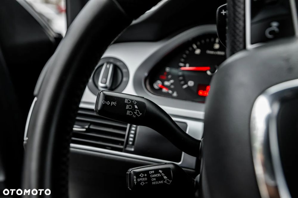 Audi A6 Avant 3.0 TDI DPF quattro tiptronic - 34
