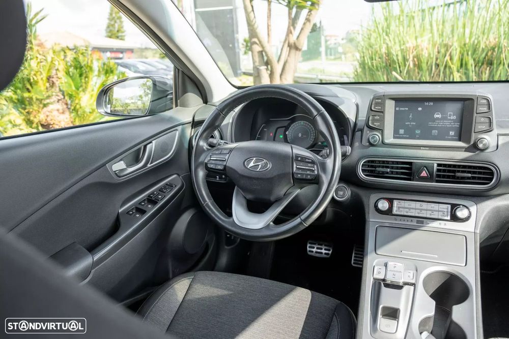 Hyundai Kauai - 13