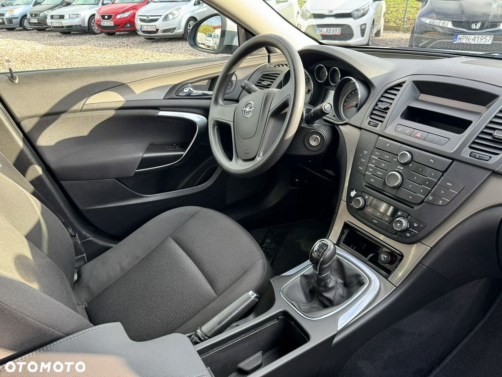 Opel Insignia - 9