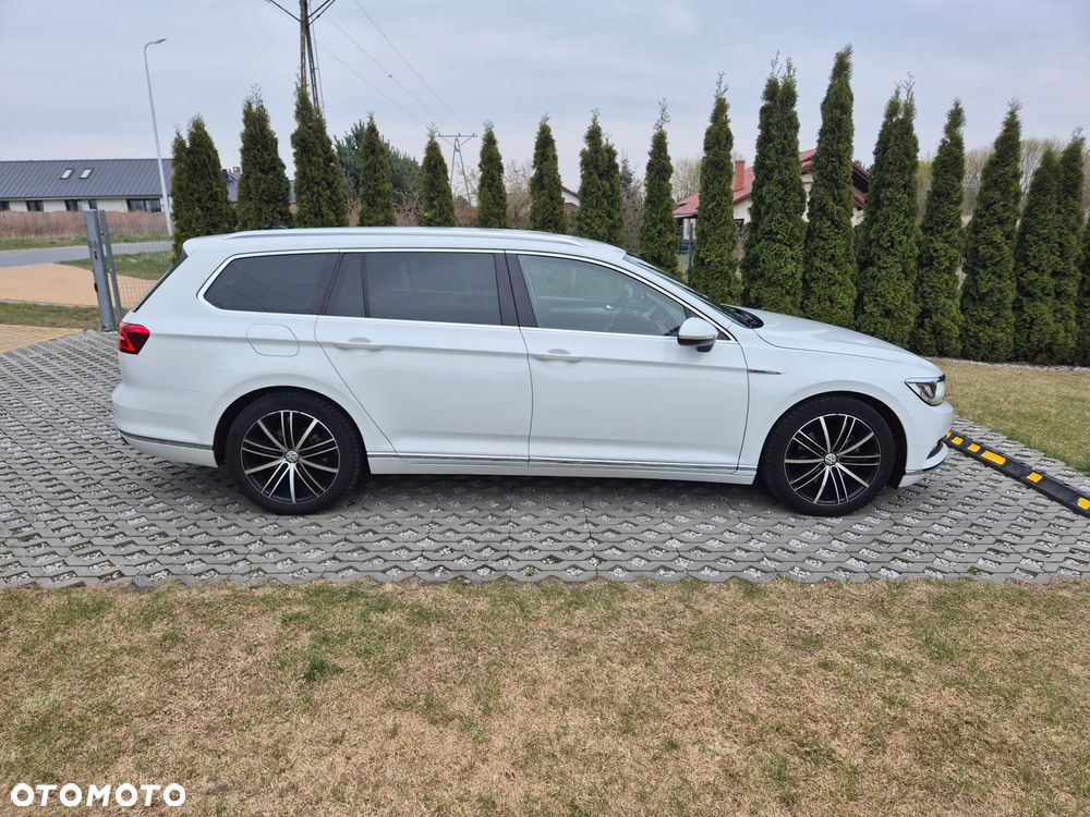 Volkswagen Passat 2.0 TDI SCR (BlueMotion Technology) 4Motion Highline - 9