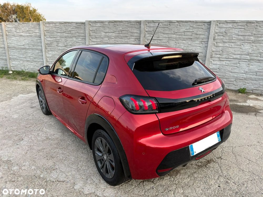 Peugeot 208 Elektromotor 136 E-Style - 35