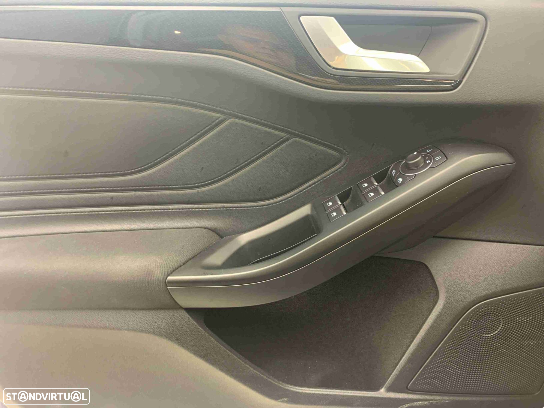 Ford Focus SW 1.0 EcoBoost MHEV ST-Line Style SIP - 11