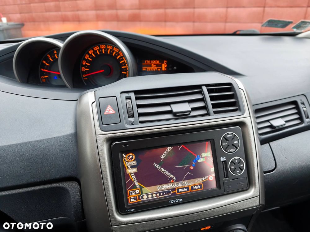 Toyota Verso 2.0 D-4D Sol plus 7os - 9