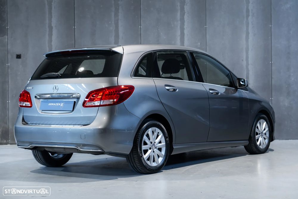 Mercedes-Benz B 180 d Style - 4
