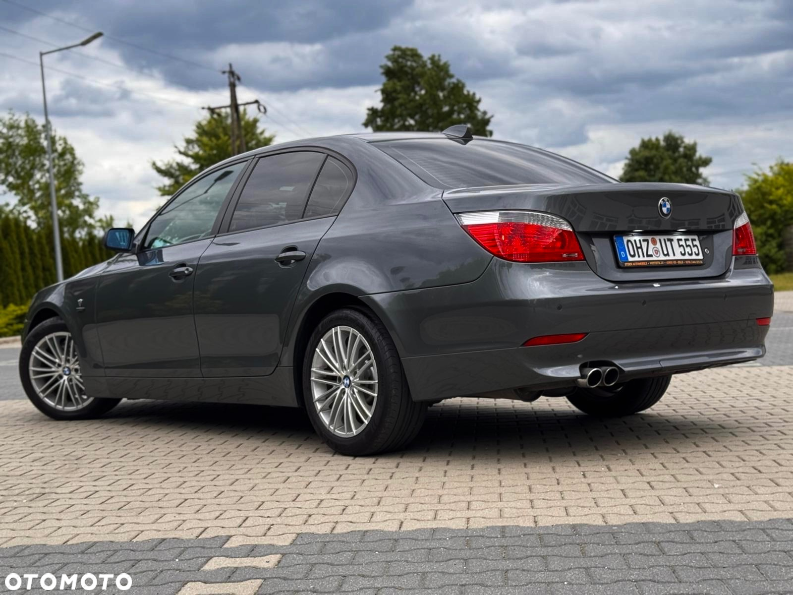 BMW Seria 5 545i - 19