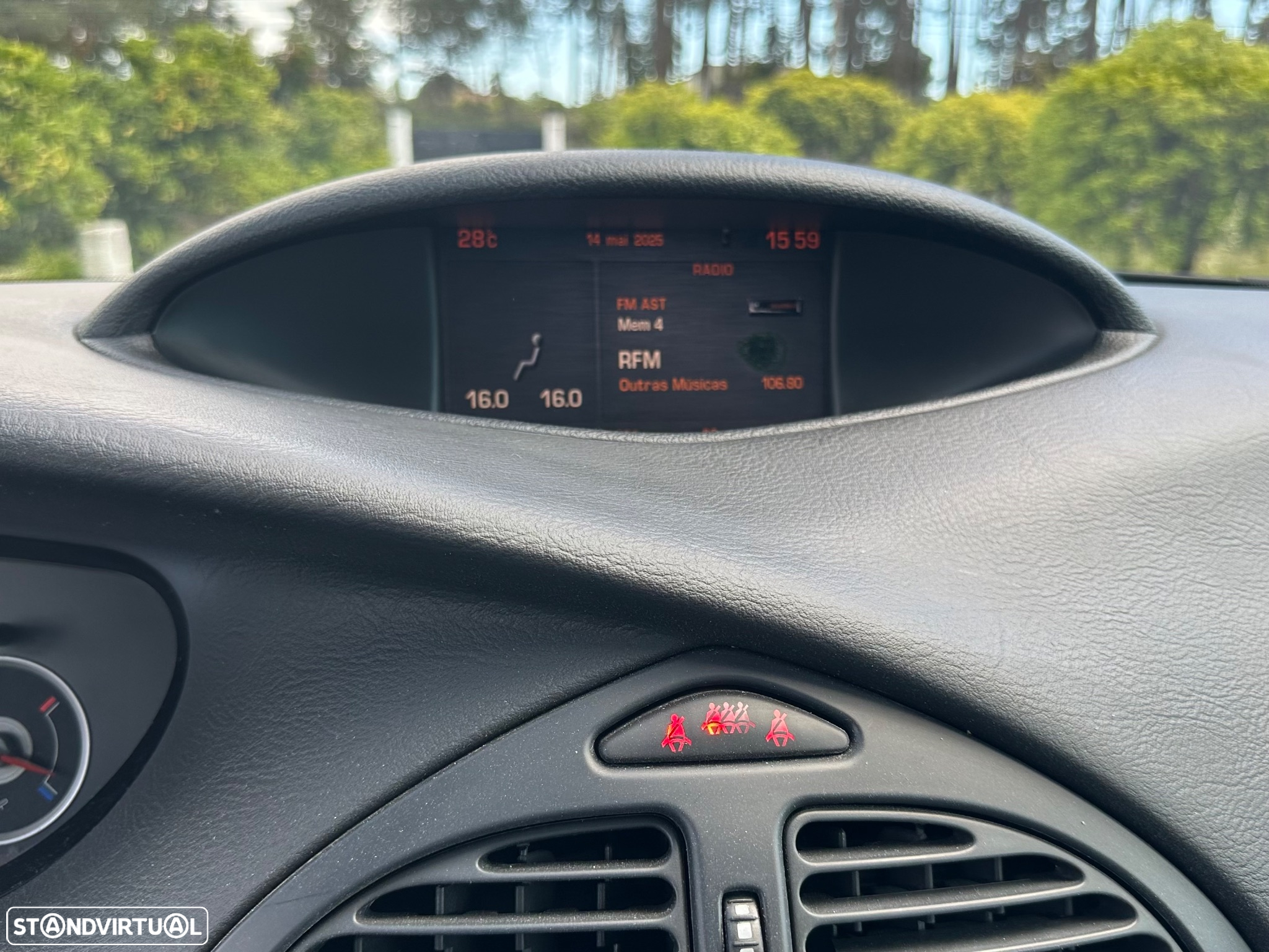 Citroën C5 1.6 HDi Exclusive - 23