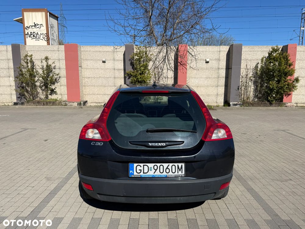 Volvo C30 2.0D Momentum - 3