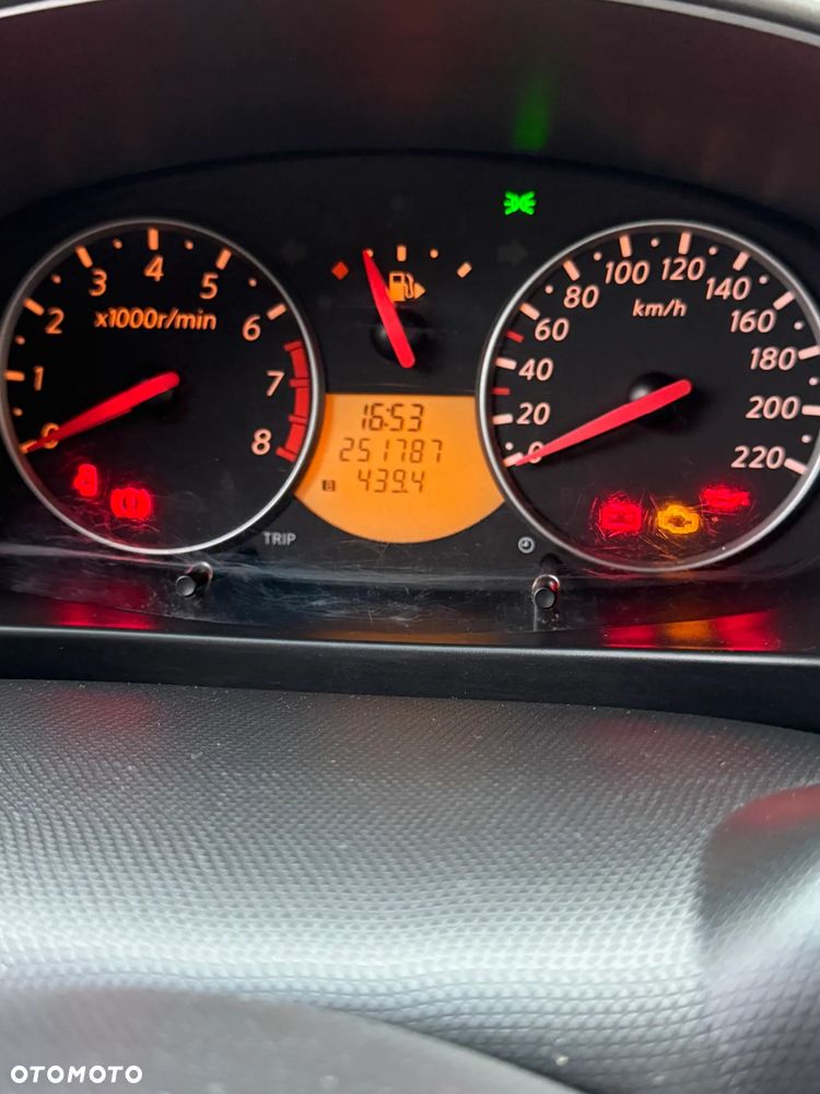 Nissan Micra - 7
