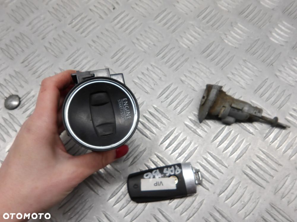 VW PASSAT B6 KOMBI 1.6TDI 2009r. STACYJKA KLUCZYK WKŁADKA - 3