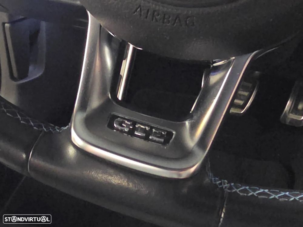 VW Golf 1.4 GTE Plug-in - 29