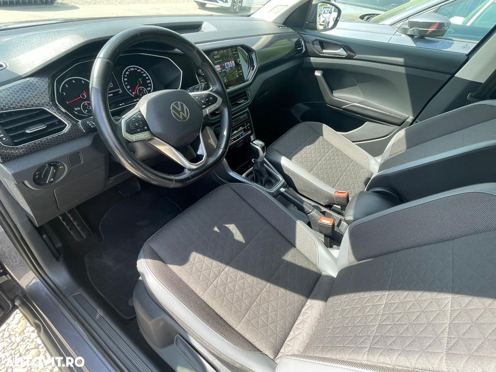 Volkswagen T-Cross 1.0 TSI DSG Life - 8
