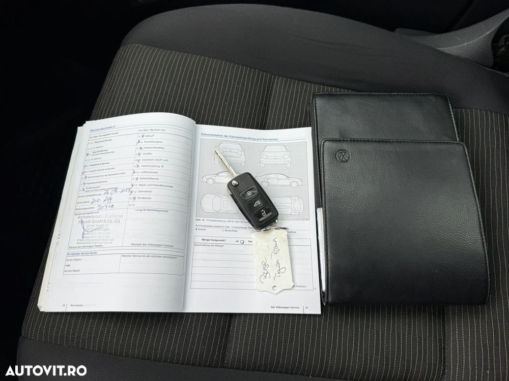 Volkswagen Tiguan 2.0 TDI DPF 4Motion BlueMotion Technology Track & Style - 27