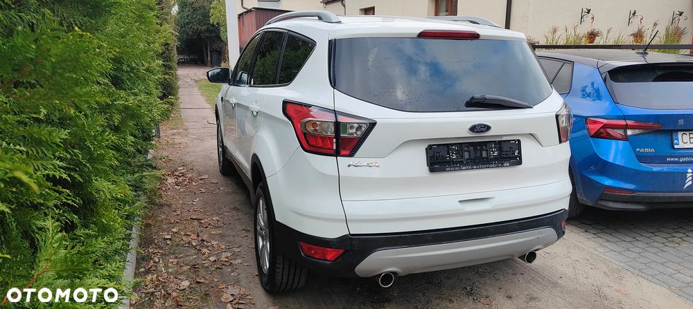 Ford Kuga 2.0 TDCi 2x4 Trend - 14
