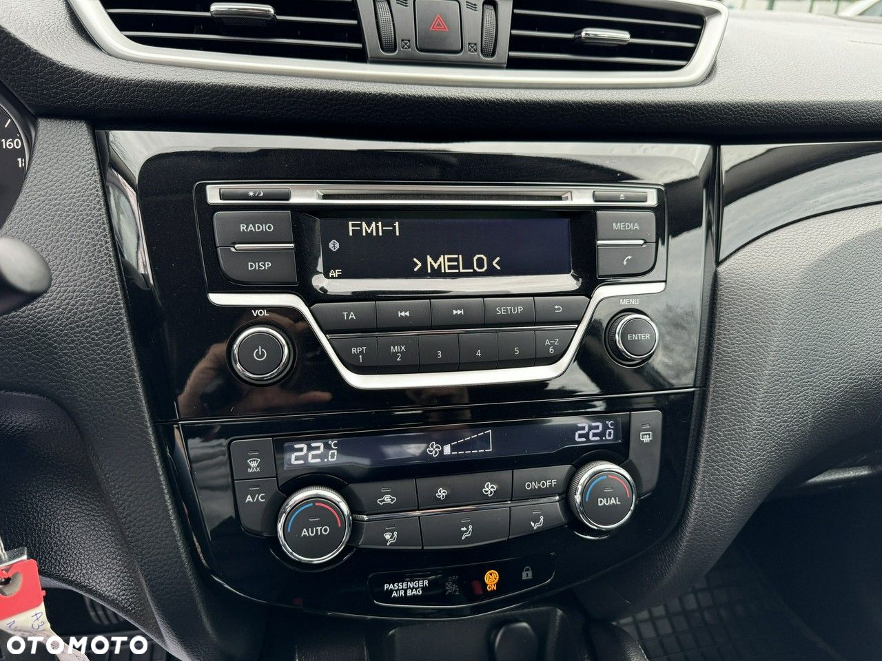 Nissan Qashqai - 25