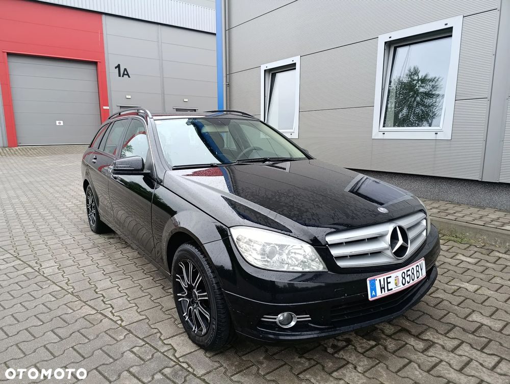 Mercedes-Benz Klasa C 200 CDI DPF (BlueEFFICIENCY) Elegance - 22