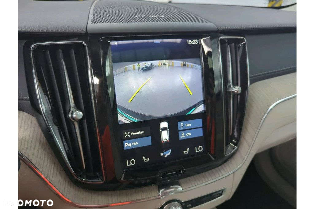 Volvo XC 60 - 6