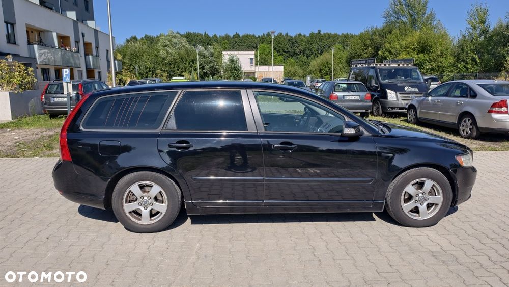 Volvo V50 - 2