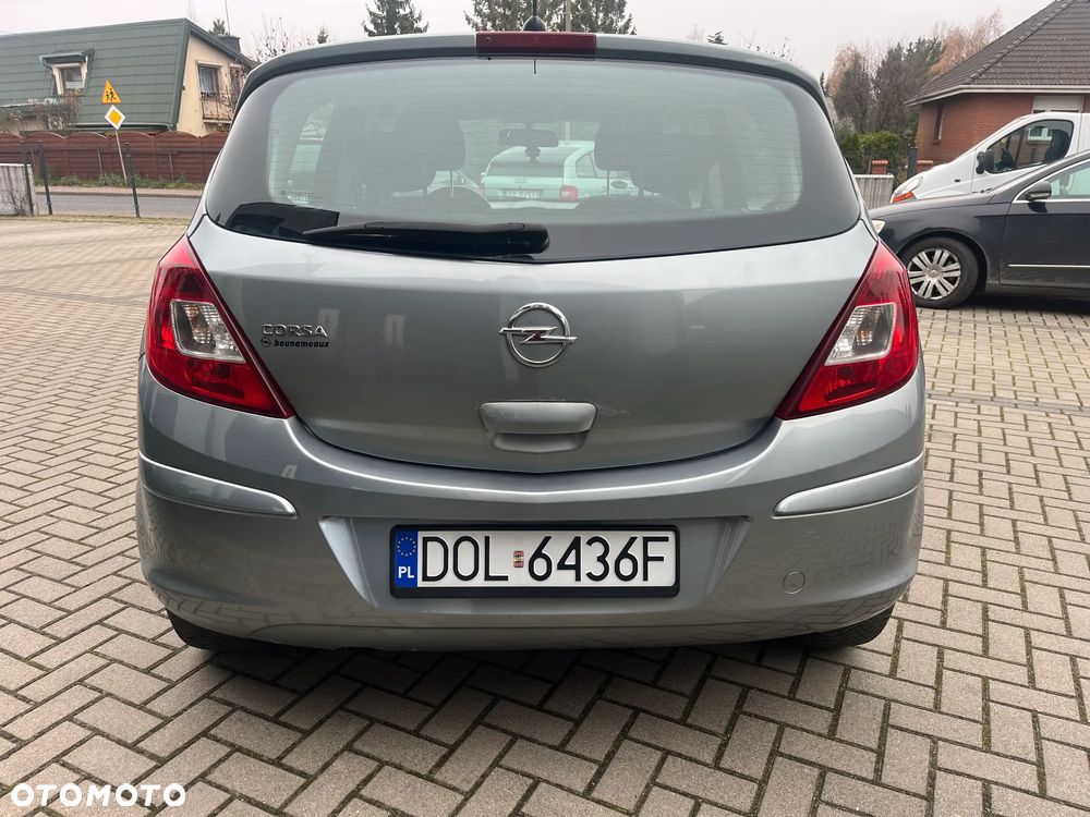 Opel Corsa 1.2 16V Cosmo - 6