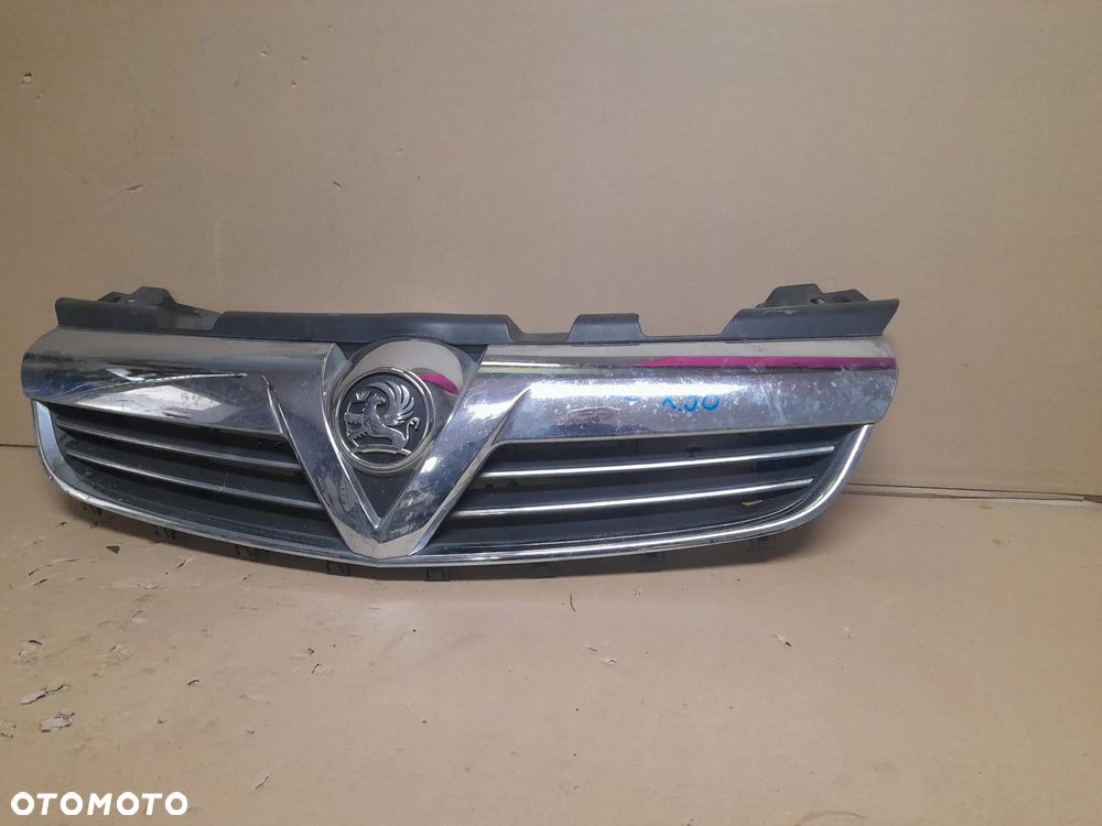 Grill atrapa Opel Zafira B II LIFT FL Vauxhall - 2