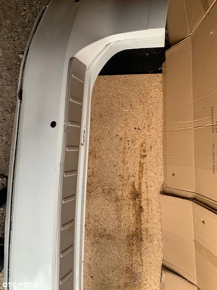 Zderzak tył VW Passat B8 kombi - 13