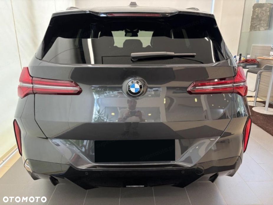 BMW X3 xDrive20 mHEV - 2