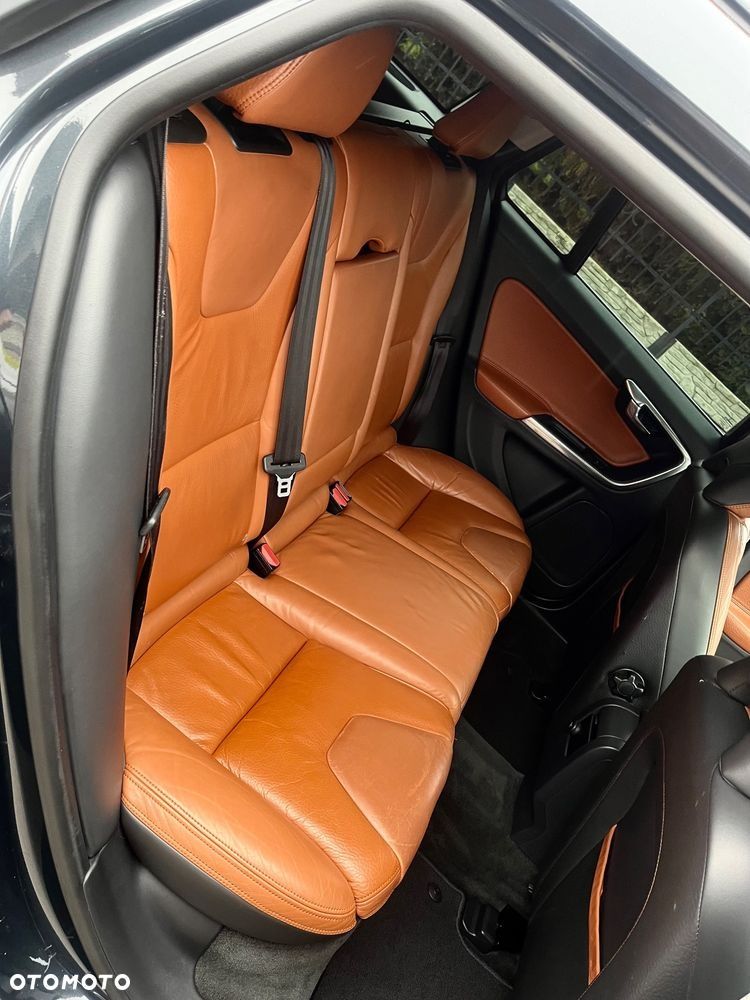 Volvo V60 - 19