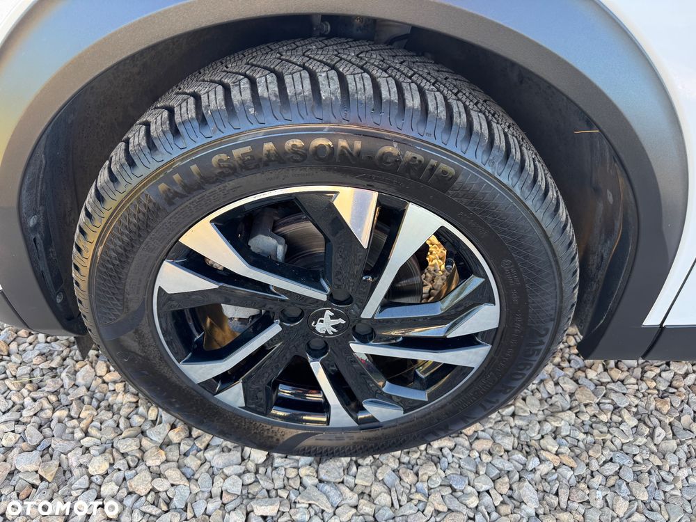 Peugeot 2008 PureTech 100 Stop&Start Allure - 18