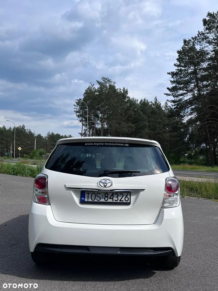 Toyota Verso - 7