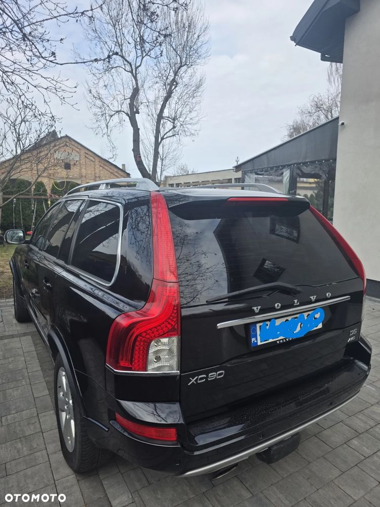 Volvo XC 90 D5 AWD Momentum - 2