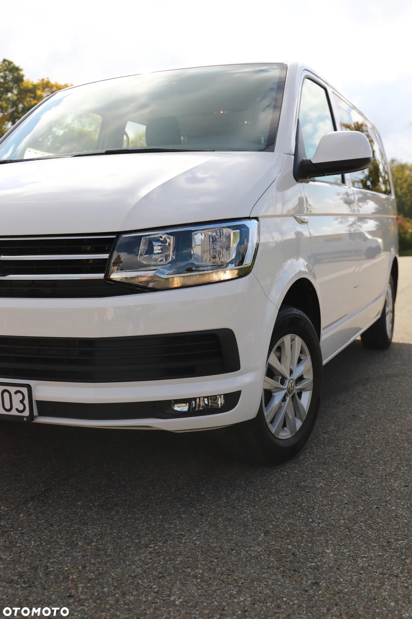 Volkswagen Caravelle 2.0 TDI L1 Comfortline - 10