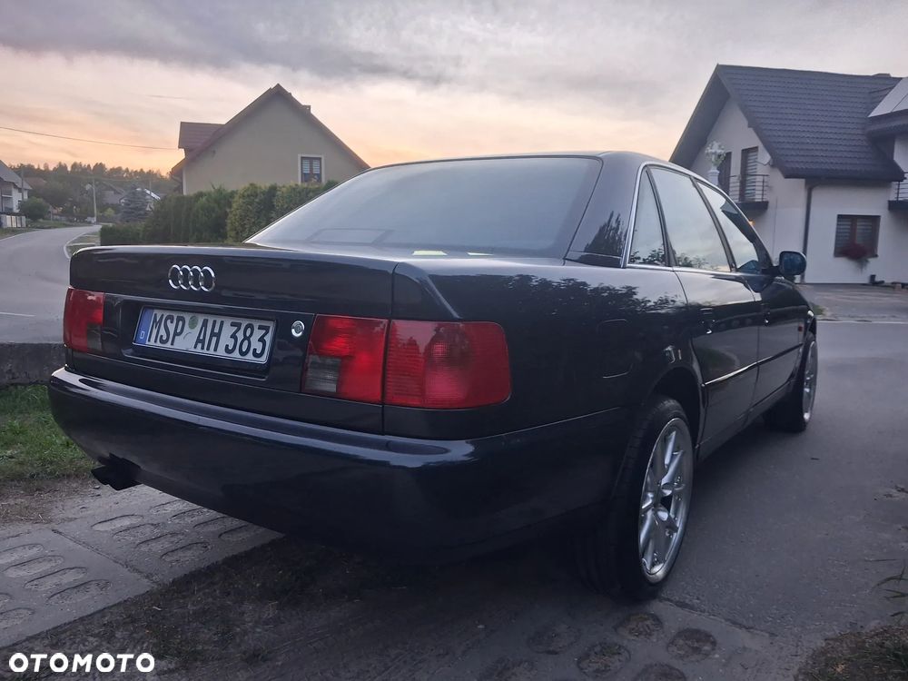 Audi A6 Limousine 2.6 E - 14