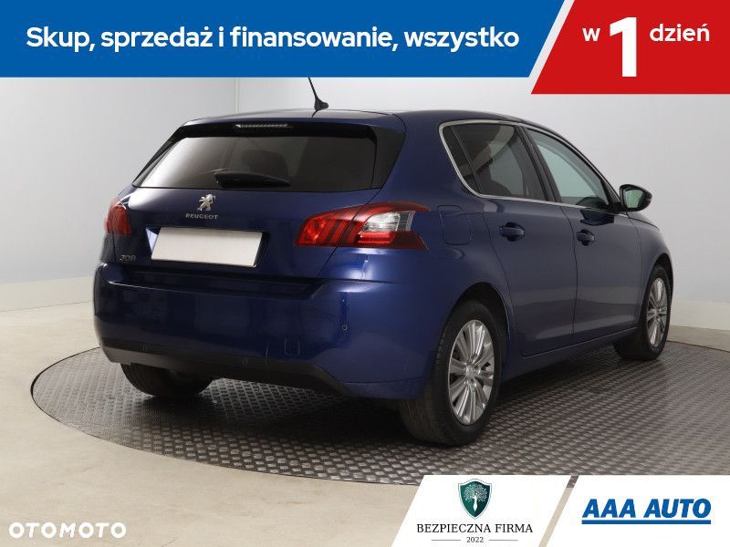 Peugeot 308 - 7