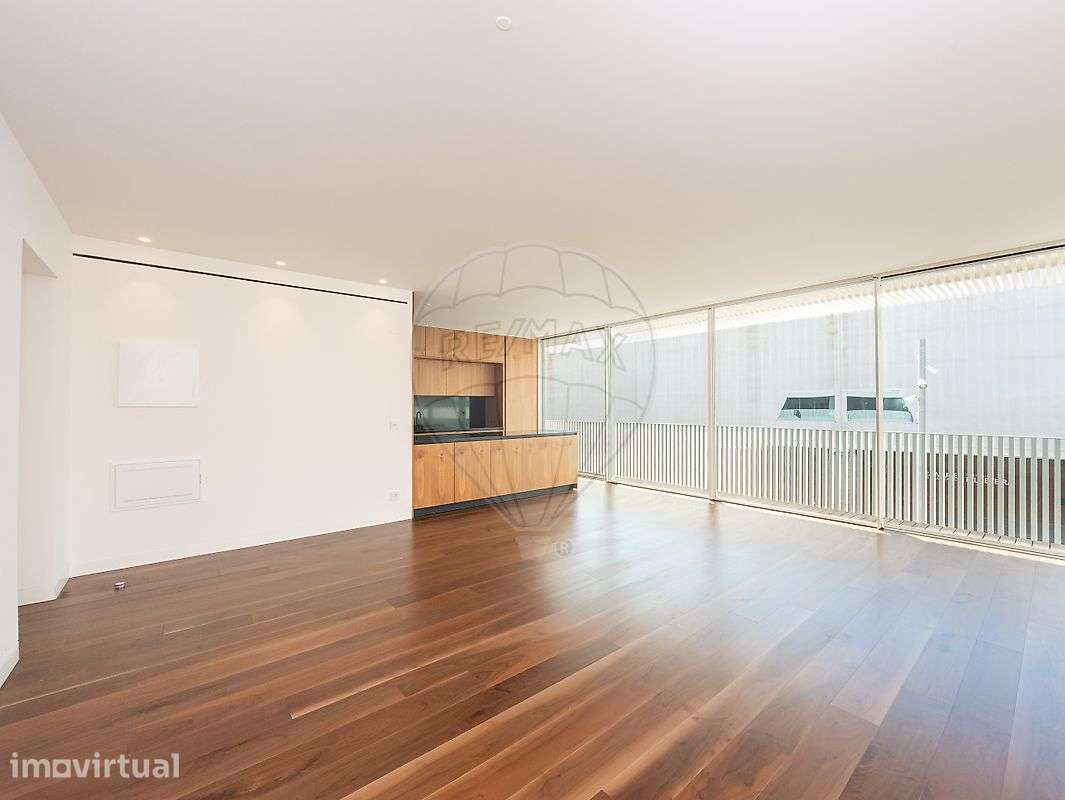 Apartamento T2 para arrendamento - Grande imagem: 2/23