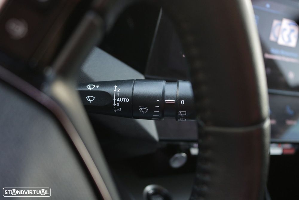Peugeot 308 SW 1.6 Hybrid Allure Pack e-EAT8 - 36