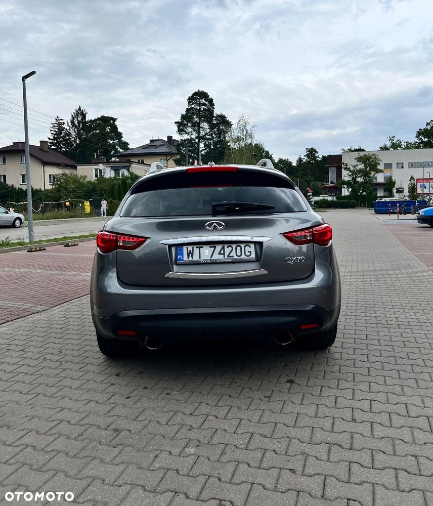 Infiniti QX70 3.7 AWD GT Premium - 6