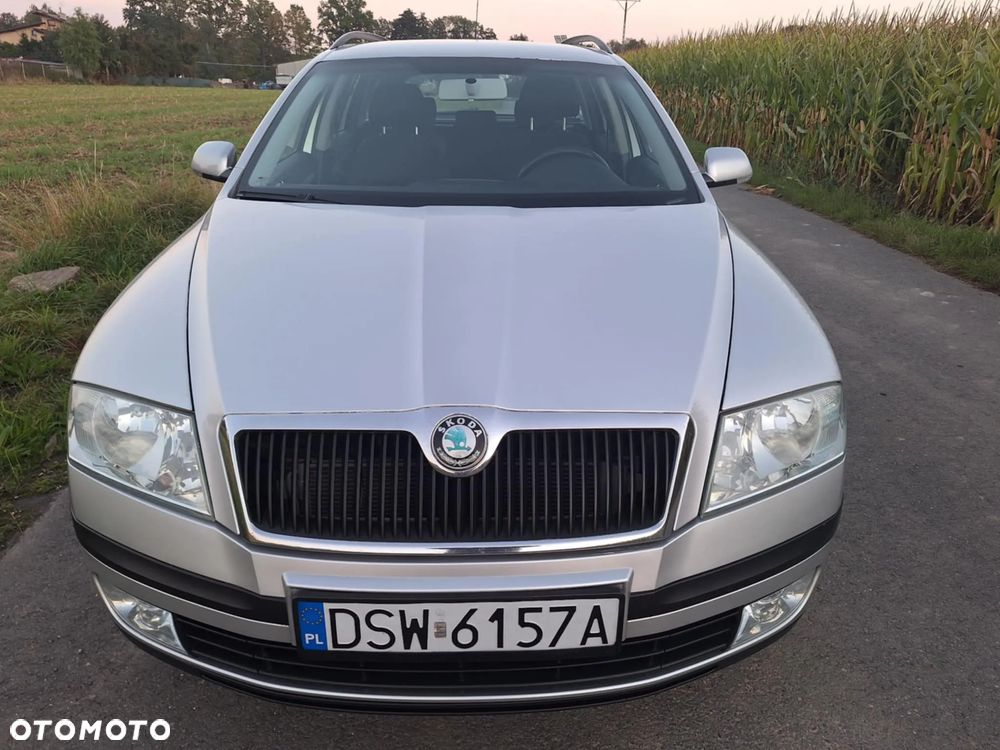 Skoda Octavia 1.6 Elegance - 7