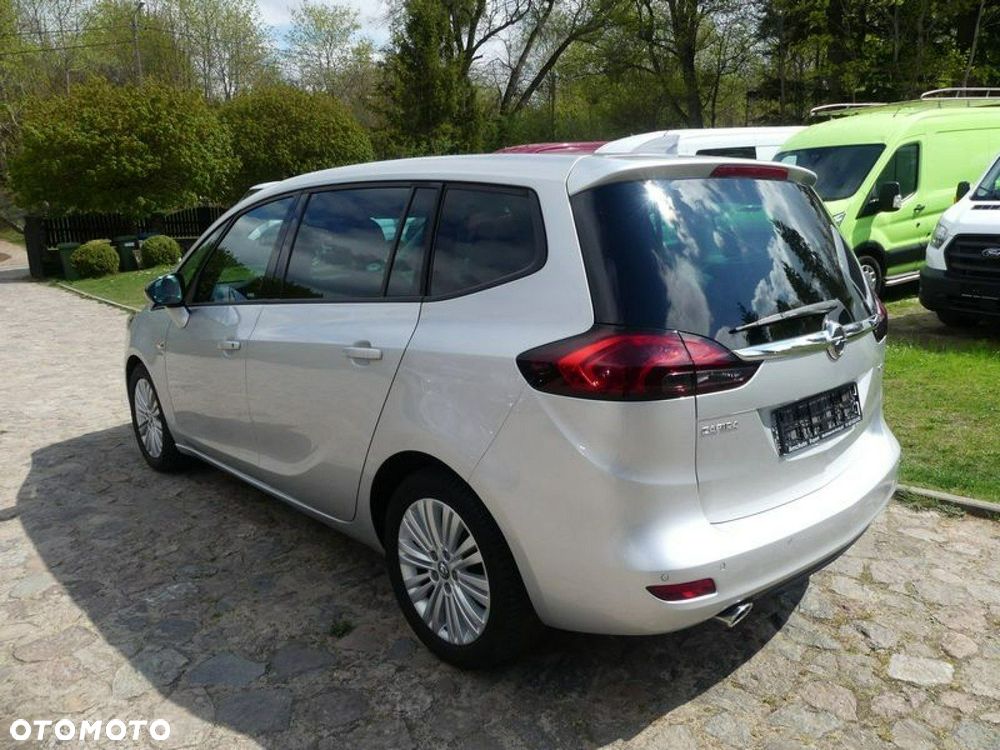 Opel Zafira 2.0 D Automatik Active - 29