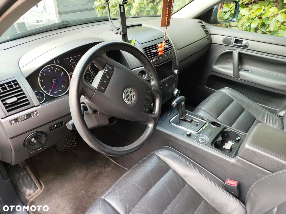 Volkswagen Touareg 3.2 V6 Automatik - 20