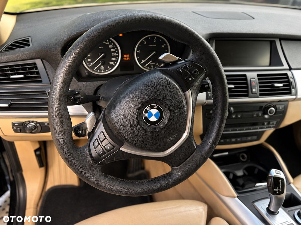 BMW X6 - 30