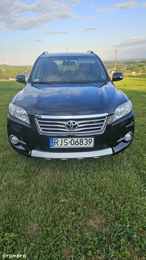 Toyota RAV4 2.2 D-CAT 2010 - 1