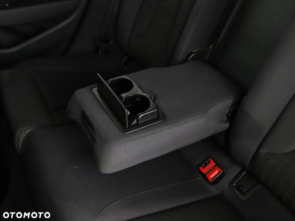 Audi A3 Sportback 35 TDI sport - 36